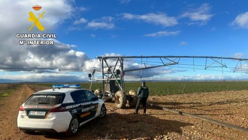 Investigan a un hombre de 62 años por robar material agricola en Urdiales del Páramo (León)