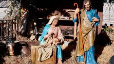 Decapitan al niño Jesús del Belén instalado en el centro de León | Campillo / ICAL