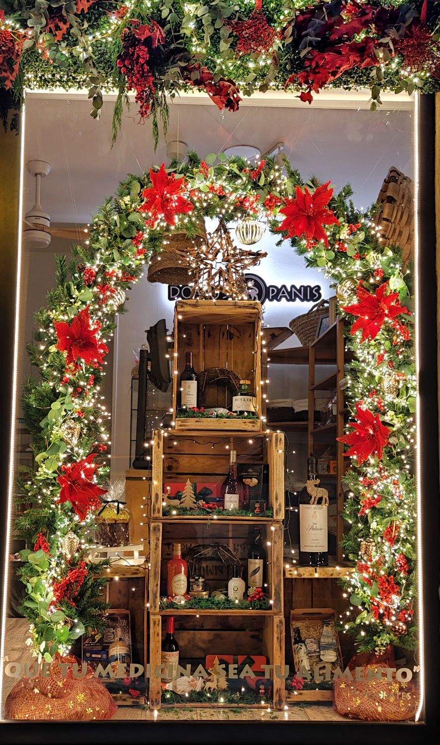 Escaparate de Domus Panis Escaparate de Domus Panis