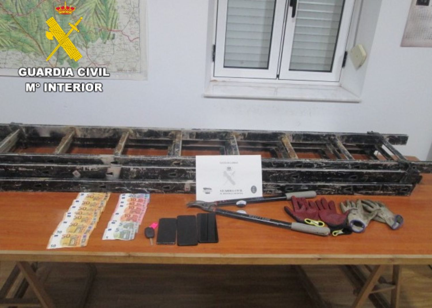 material incautado Guardia Civil (1)