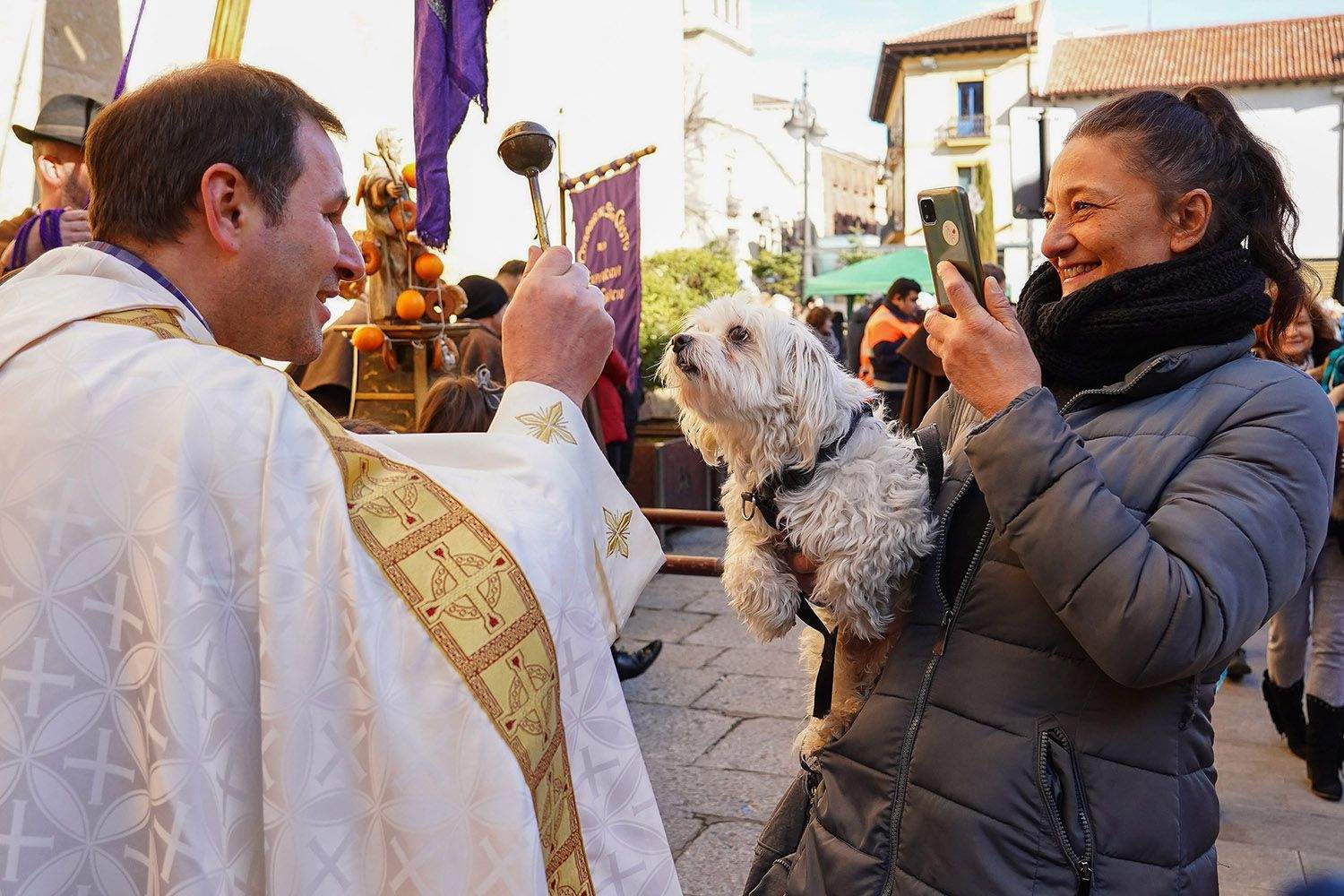 Campillo ICAL. Bendición de animales en León con motivo de la festividad de San Antón Campillo ICAL. Bendición de animales en León con motivo de la festividad de San Antón