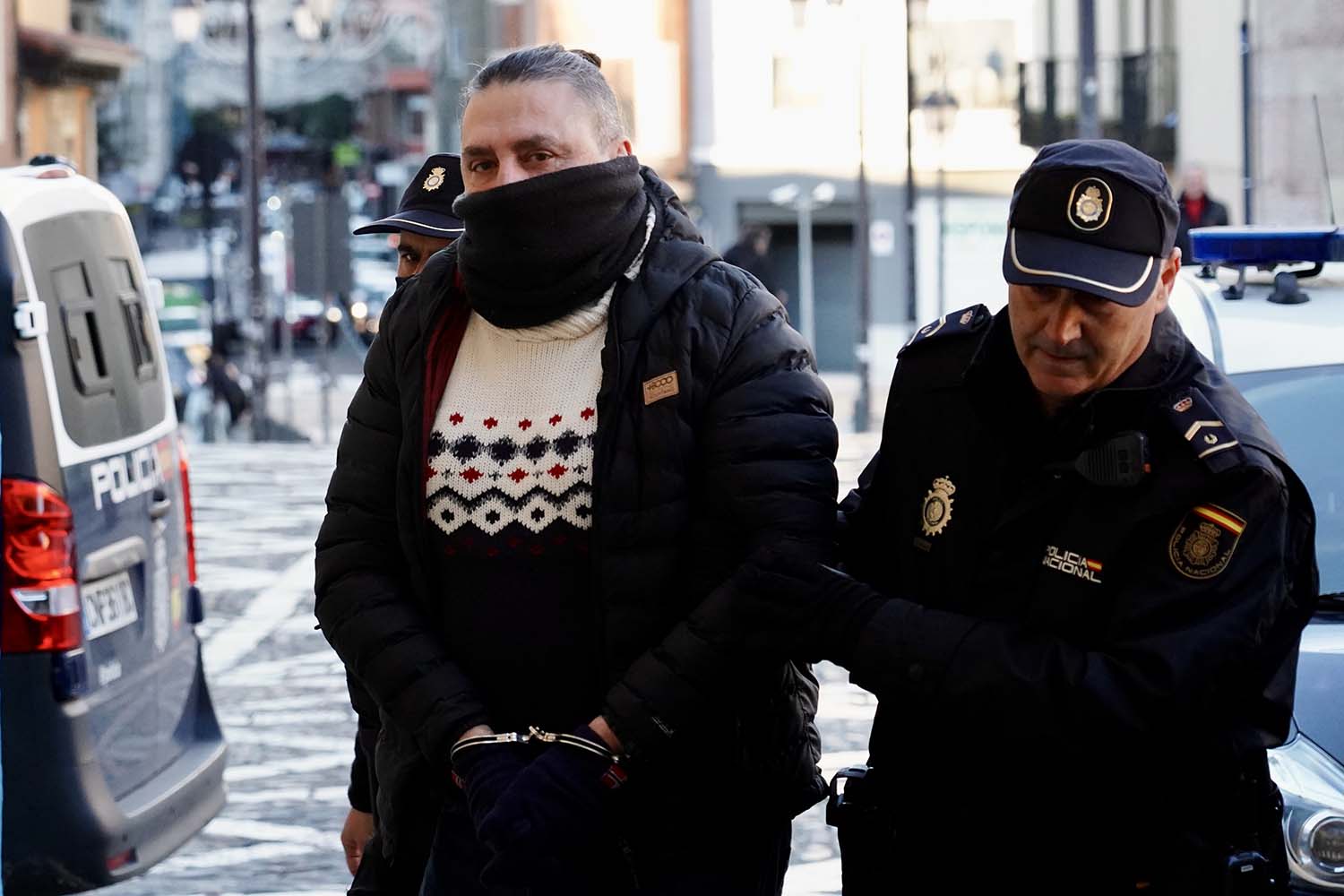 Campillo ICAL. Primera sesión del juicio contra el hombre y la mujer acusados de asesinar a una prostituta en una vivienda de Cembranos en el año 2021 