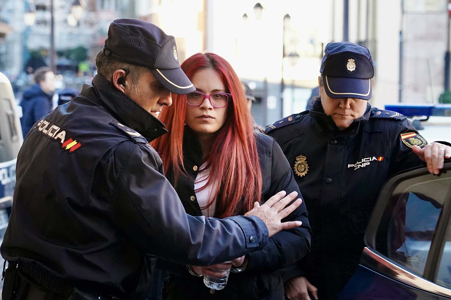Campillo ICAL. Primera sesión del juicio contra el hombre y la mujer acusados de asesinar a una prostituta en una vivienda de Cembranos en el año 2021 (1