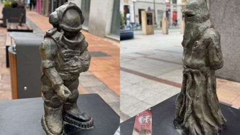 La avenida Ordoño II de León suma dos nuevas esculturas a su 'sala expositiva' abierta | Ayuntamiento de León