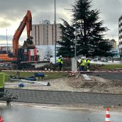 Aguas de León asegura que el suministro de agua "se ha restablecido" en la zona afectada por el reventón