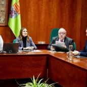 ULE y Junta se reunirán cada 15 días para abordar la implantación del Grado de Medicina en el curso 26/27 | ICAL