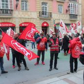El transporte urbano leonés denuncia el "bloqueo sistemático" en las negociaciones del convenio