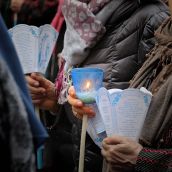  Procesión de antorchas de la Hospitalidad de Nuestra Señora de Lourdes en León | Peio García / ICAL