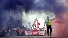 Peio García / ICAL . Miles de leoneses se manifiestan por el futuro de León y por la autonomía leonesa