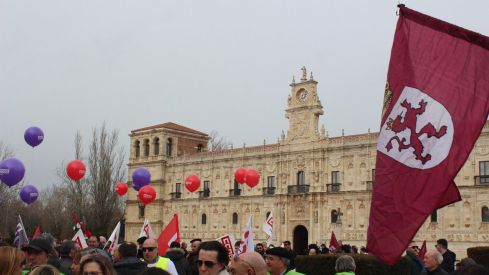 16F: Manifestación por el futuro de León | José Martín