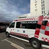 Ambulancia | Atropellan a un sexagenario mientras circulaba en su bicicleta en La Robla 