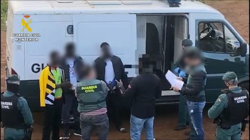 Prisión provisional para el patrón de un cayuco detenido en León tras la muerte de 8 personas antes de su llegada a Canarias