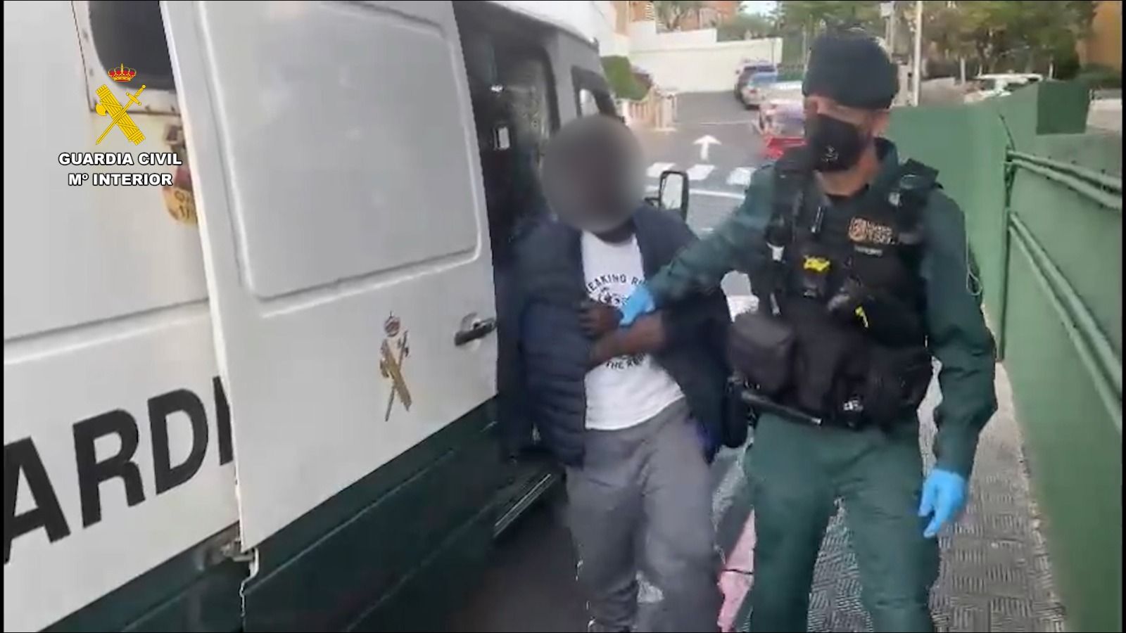 Detenciones a los patrones del cayuco donde murieron 8 personas