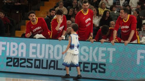 España se luce ante Bélgica en León | José Martín