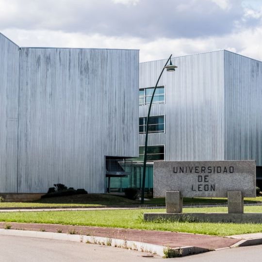 La ULE recibirá más de 200.000 euros para impulsar la economía circular y el desarrollo de biofertilizantes La ULE recibirá más de 200.000 euros para impulsar la economía circular y el desarrollo de biofertilizantes