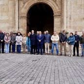 León guarda un minuto de silencio en homenaje a las víctimas del terrorismo | Campillo / ICAL