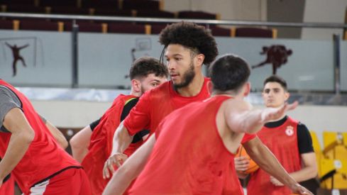 Jugadores de la Cultural y Deportiva Leonesa de Baloncesto | X: CultuBaloncesto