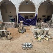 La Pasión de Cristo llena la Casa de las Carnicerías de León | José Martín