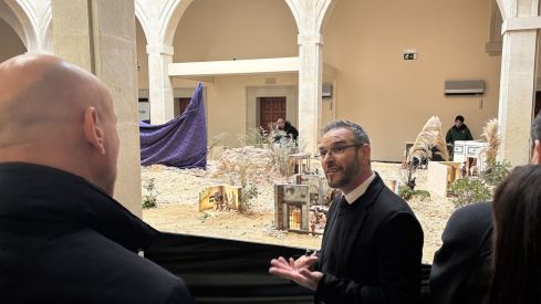 Exposición sobre la Pasión de Cristo en la Casa de las Carnicerías de León | José Martín