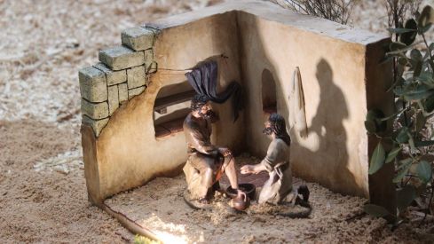 Exposición sobre la Pasión de Cristo en la Casa de las Carnicerías de León | José Martín