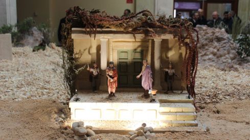 Exposición sobre la Pasión de Cristo en la Casa de las Carnicerías de León | José Martín