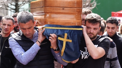 Funeral de los mineros fallecidos en Villablino | Foto: Campillo, ICAL
