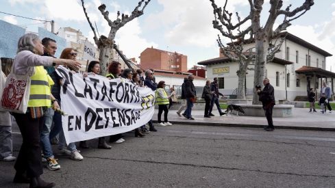 La Plataforma en Defensa de Feve en León convoca una manifestación con salida de la iglesia de Las Ventas para concluir con una cacerolada ante la Subdelegación del Gobierno | Campillo / ICAL