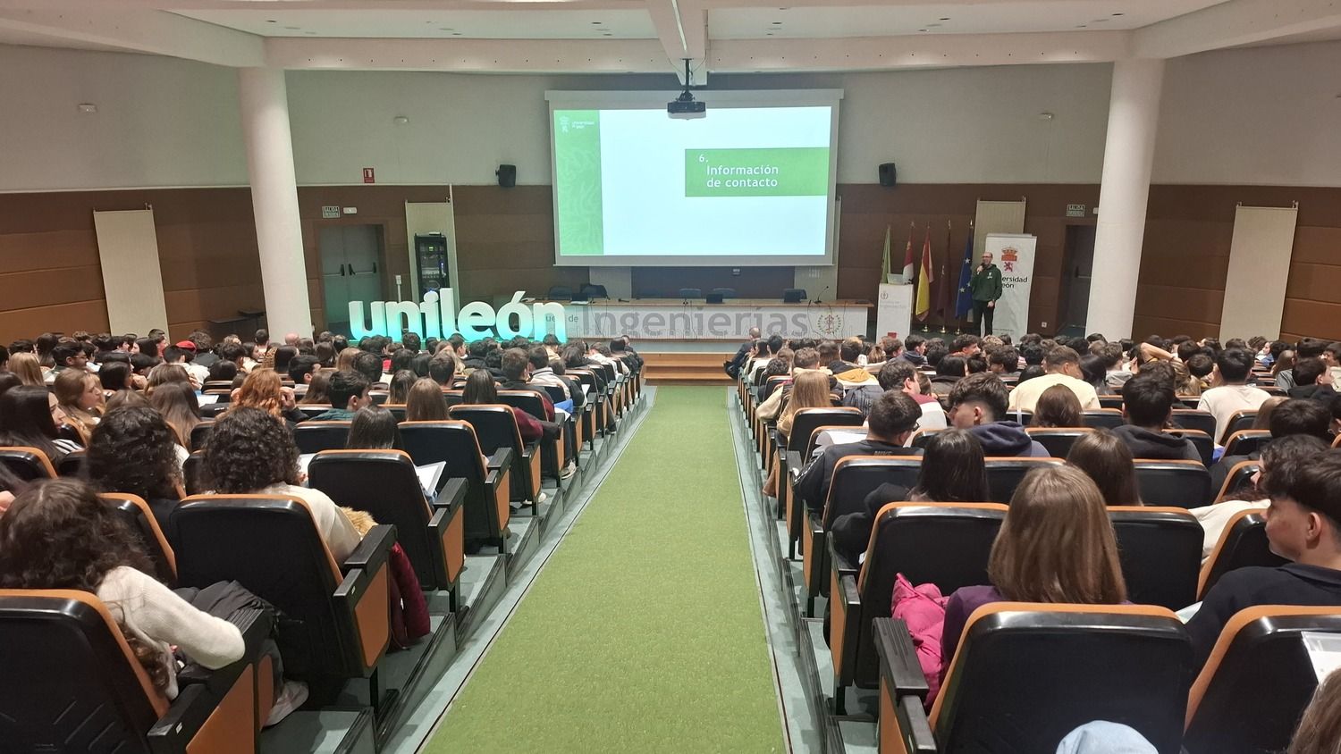 La Universidad de León abre sus puertas a los futuros universitarios y ofrece una inmersión real en la vida del campus La Universidad de León abre sus puertas a los futuros universitarios y ofrece una inmersión real en la vida del campus