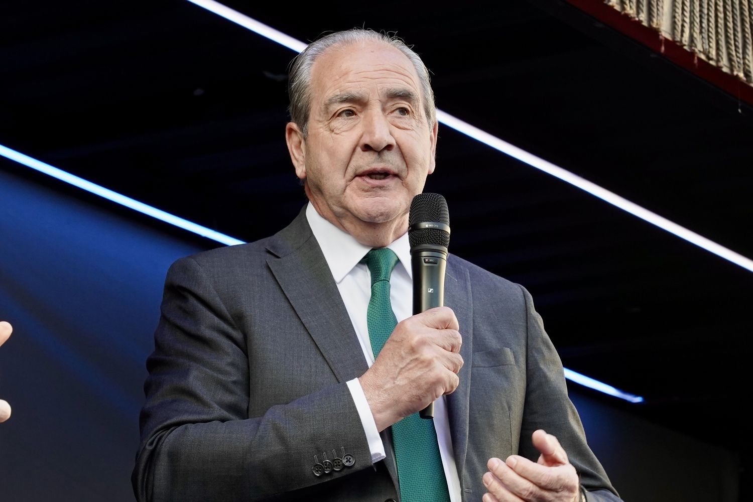 ‘La Carroza del Teatro Real’ ofrece un concierto lírico con motivo de la parada en León del ‘Tour del talento’ | Campillo / ICAL