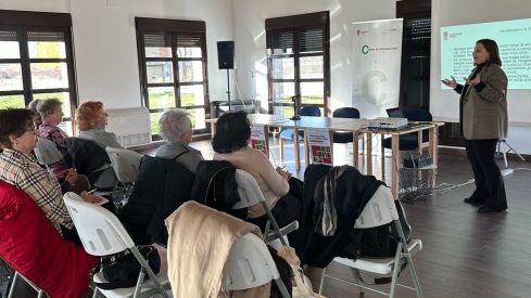 La Cátedra de ciberseguridad de la ULE e Incibe acercan las buenas prácticas para reducir los riesgos de Internet al medio rural de León