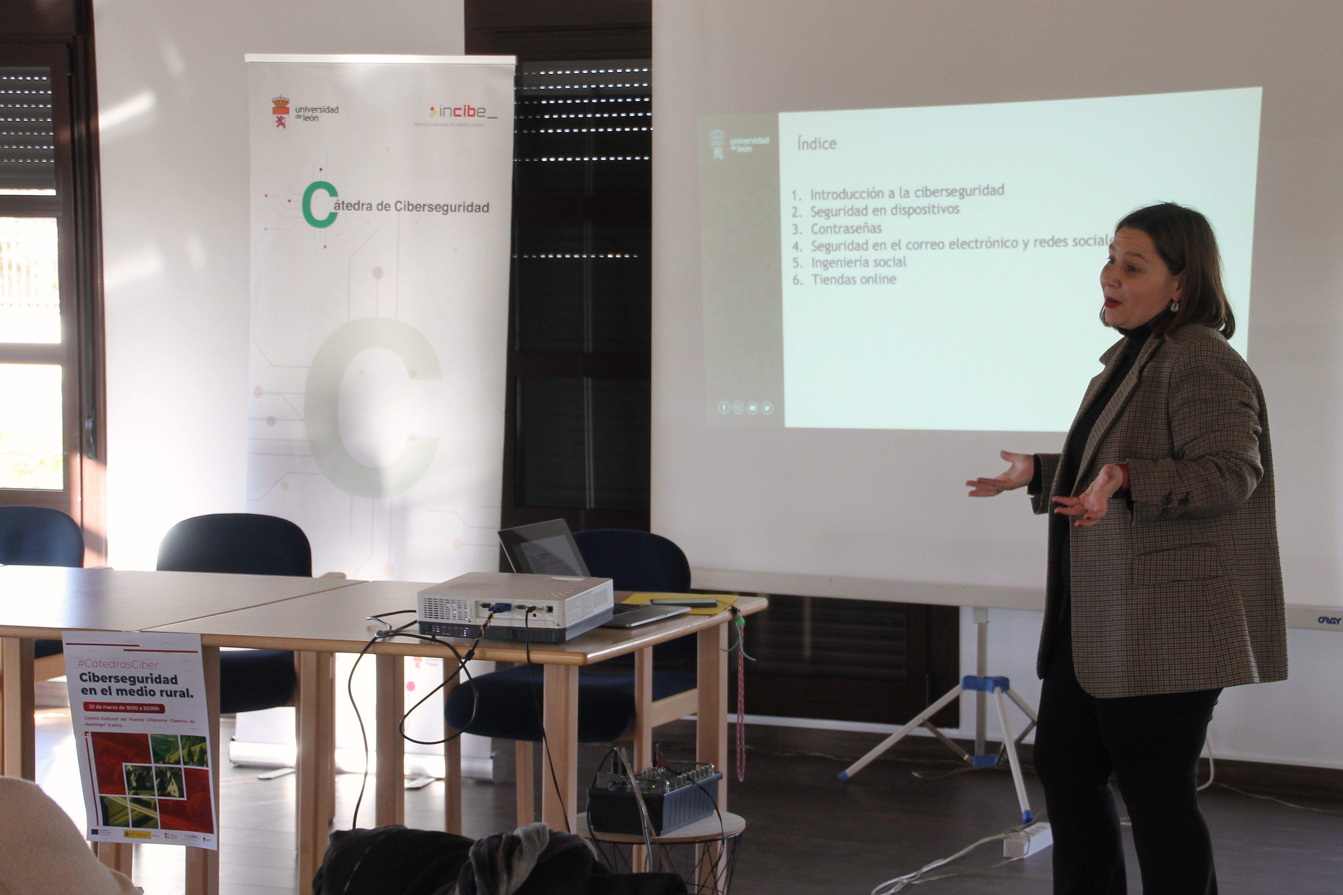 Taller 'Ciberseguridad en el medio rural' de la Cátedra de Ciberseguridad de la ULE