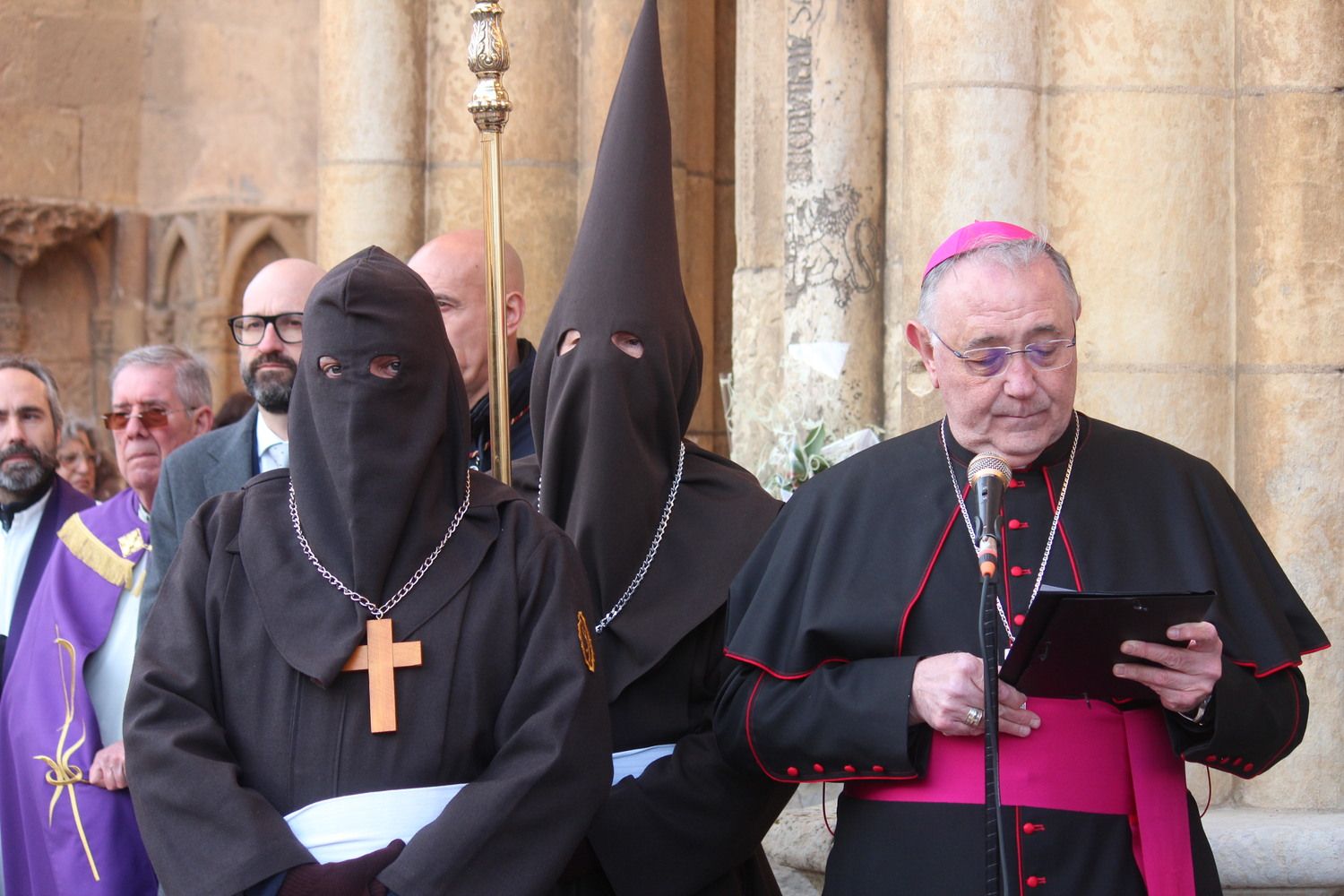 Procesión y Acto del Perdón en León | José Martín