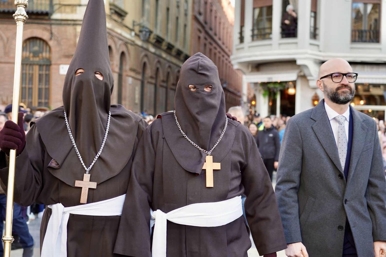 Procesión y Acto del Perdón en León | Campillo / ICAL