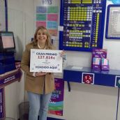 El sorteo de EuroMillones deja un premio de 128.000 euros en La Bañeza El sorteo de EuroMillones deja un premio de 128.000 euros en La Bañeza