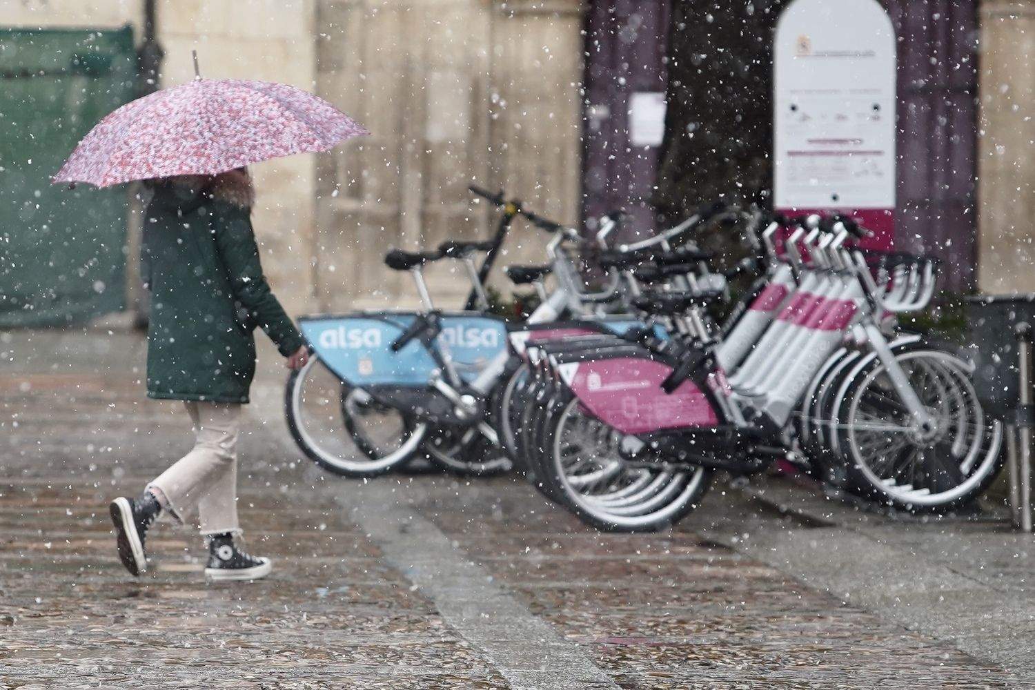  Nieve en la capital leonesa | Campillo / ICAL