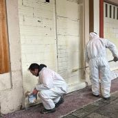 El Ayuntamiento de León limpia 1.500 metros cuadrados de pintadas