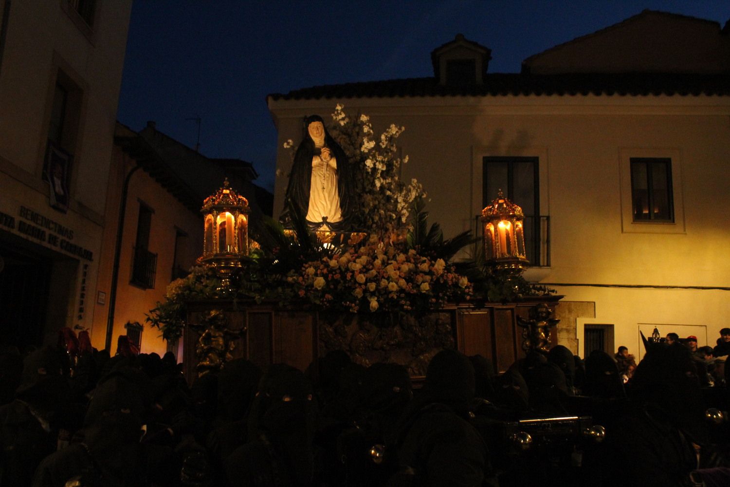 Procesión Virgen de la Amargura en León | José Martín