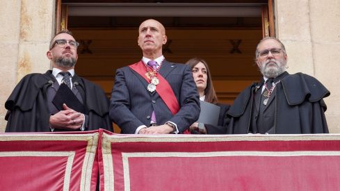 Pregón a Caballo de las Siete Palabras en León | Campillo / ICAL Pregón a Caballo de las Siete Palabras en León | Campillo / ICAL