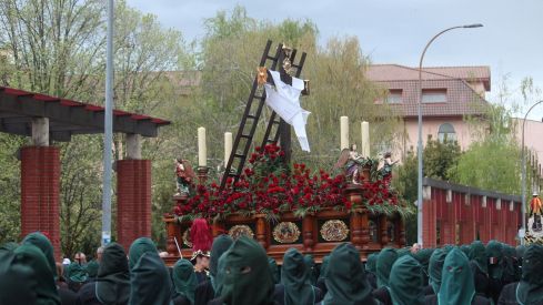 Procesión María al Pie de la Cruz, Camino de la Esperanza | José Martín