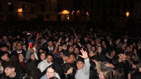 Inician una recogida de firmas para acabar con el botellón en la noche de Genarín| José Martín