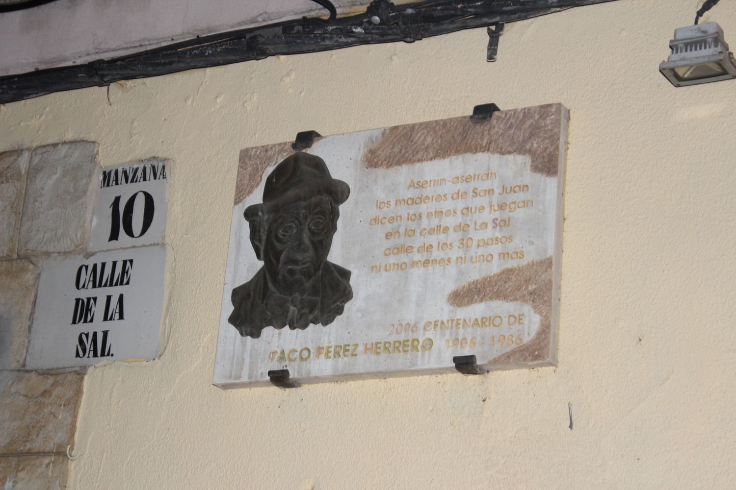 Entierro de Genarin León | José Martín