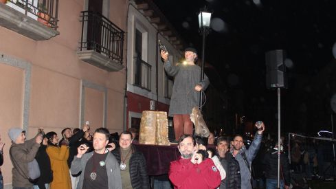 Entierro de Genarin León | José Martín