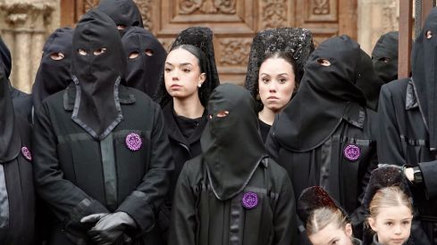 Acto de 'El Encuentro' a los pies de la Catedral de León | Campillo / ICAL