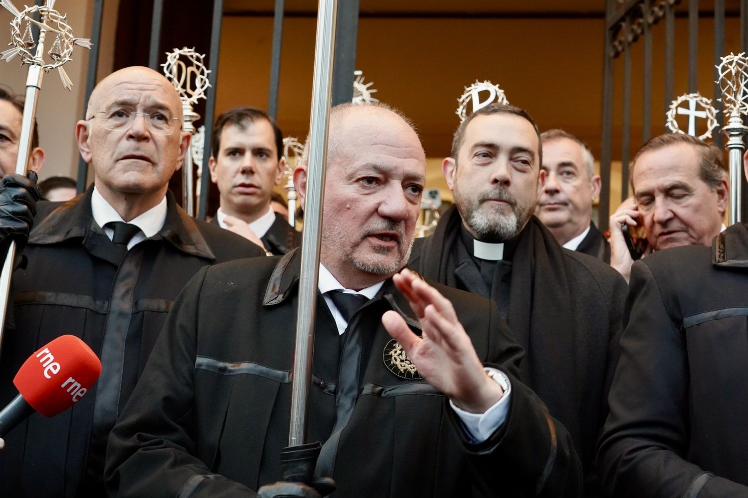 Acto de 'El Encuentro' a los pies de la Catedral de León | Campillo / ICAL Acto de 'El Encuentro' a los pies de la Catedral de León | Campillo / ICAL