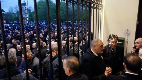 Acto de 'El Encuentro' a los pies de la Catedral de León | Campillo / ICAL