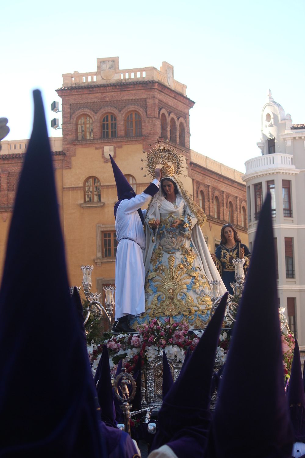 Procesión de El Encuentro en León | José Martín Procesión de El Encuentro en León | José Martín