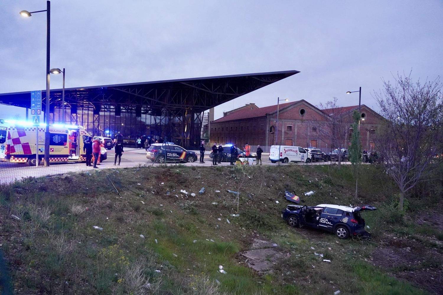 Accidente de la Policía Nacional en León | Campillo / ICAL Accidente de la Policía Nacional en León | Campillo / ICAL