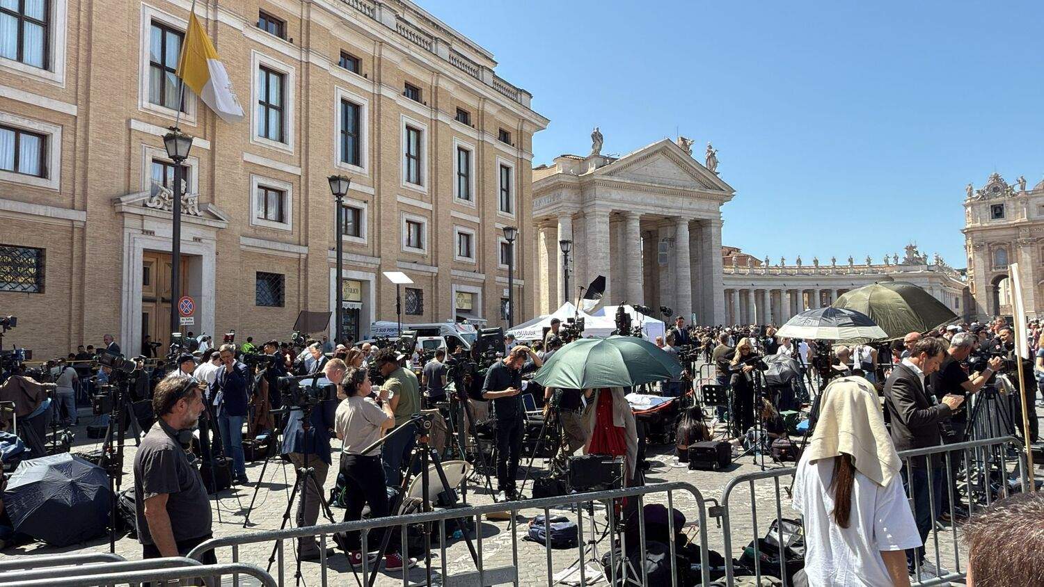 Un grupo de fieles leoneses acudirá a la capilla ardiente del papa Francisco | Viajes Bentravel