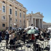 Medio millar de leoneses llegan a Roma para arropar al Dulce Nombre en el Jubileo de las Cofradías | Viajes Bentravel