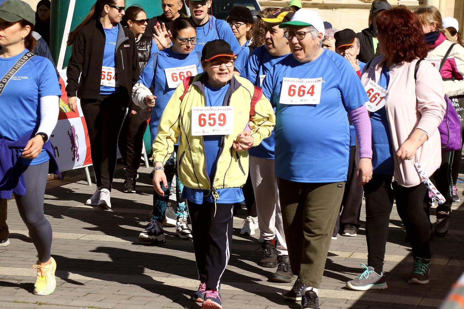  Carrera y marcha solidaria con motivo del Día de Castilla y León | Peio García / ICAL